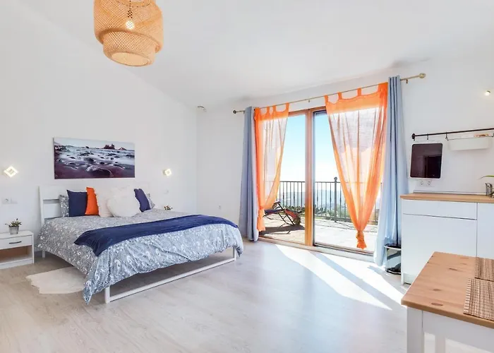 Casa Aloe Вилла Арона